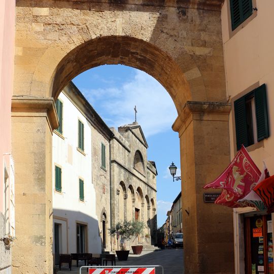 Porta alla Pieve