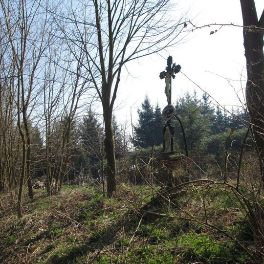 Kříž severně od Hojovic u cesty do Vlčevsi