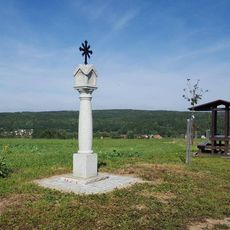 Boží muka západně Kornatic
