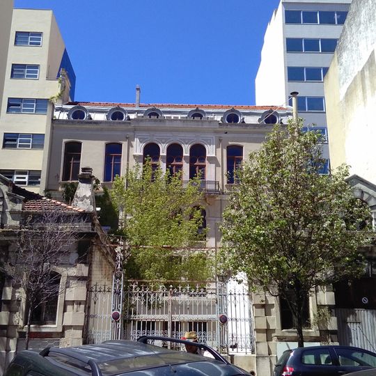 Prédio na Avenida da Liberdade, 226 e 228