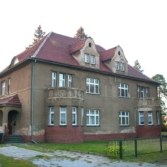 Villenartiges Doppelwohnhaus Parkstraße 8