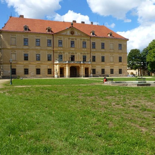 Evropské vojenské centrum leteckého maršála a armádního generála Karla Janouška