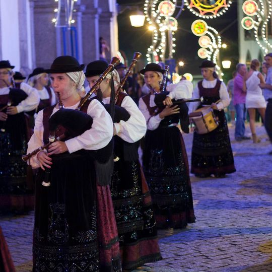 Ponte da Barca, Vila Nova de Muía e Paço Vedro de Magalhães