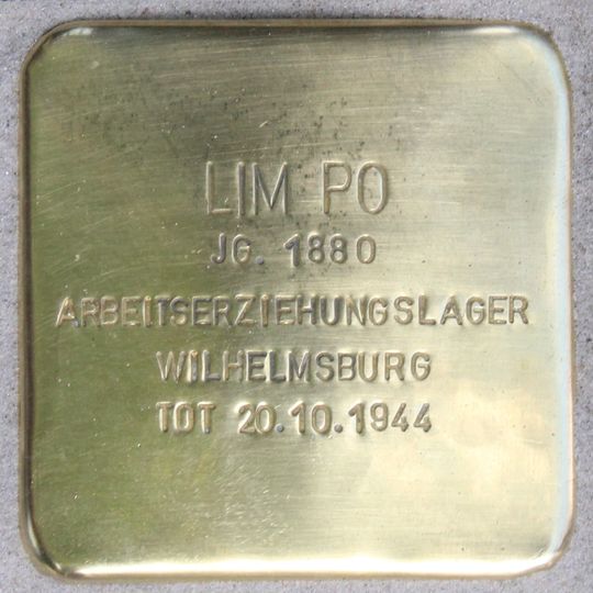 Stolperstein en memoria de Lim Po
