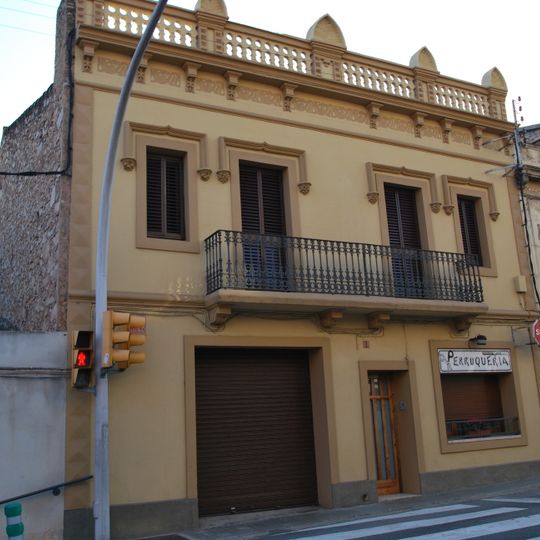 House in carrer Santa Maria, 3
