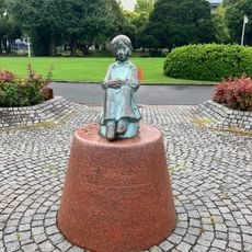 赤い靴はいてた女の子