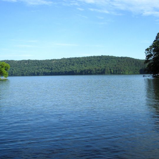 Lake Hamilton and Lake Catherine