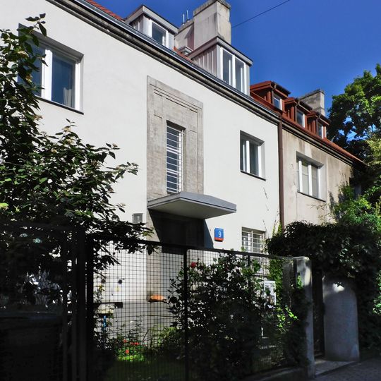 Dom przy ulicy Prezydenckiej 9