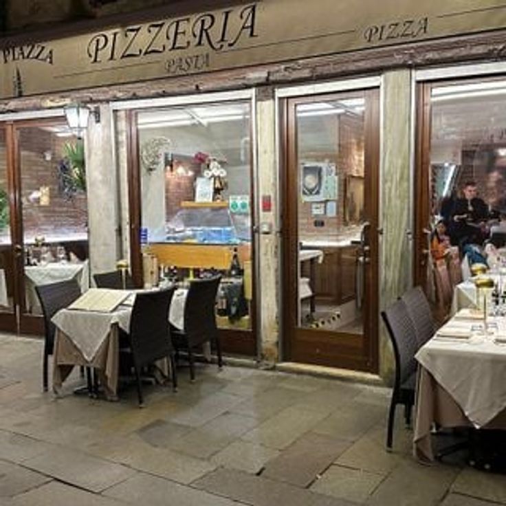 Ristorante La Piazza