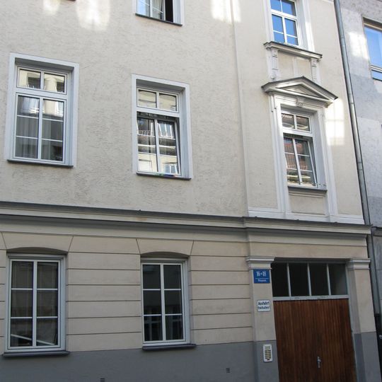 Mietshaus