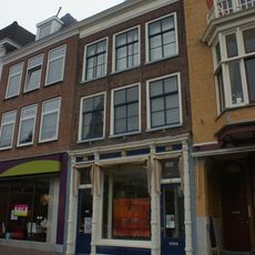 Nieuwe Rijn 26, Leiden