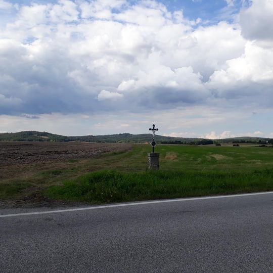 Kříž jihozápadně od Sedlce