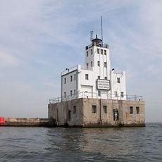 Milwaukee Breakwater Light