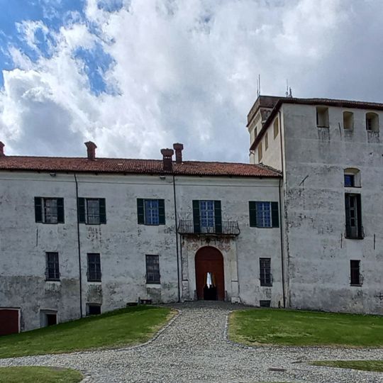 Castello di Masino