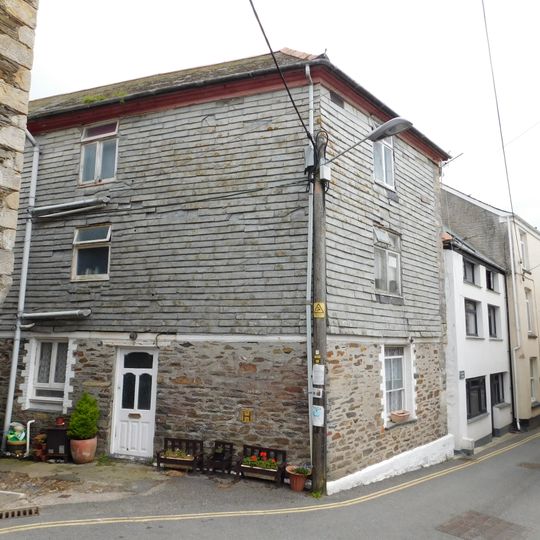 5 And 7, Tregony Hill