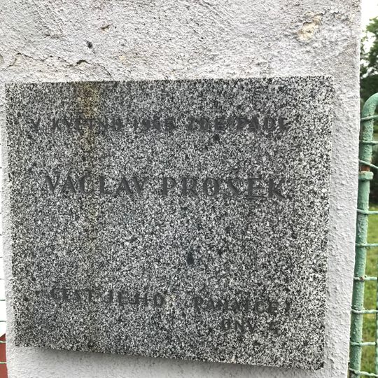 Pamětní deska Václava Proška v ulici U družstva Život v Nuslích