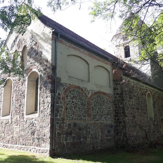 Dorfkirche Göllnitz