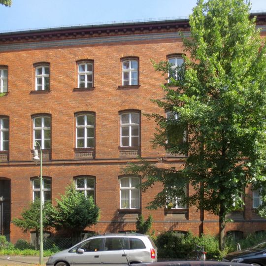 Gemeindehaus An der Apostelkirche 3