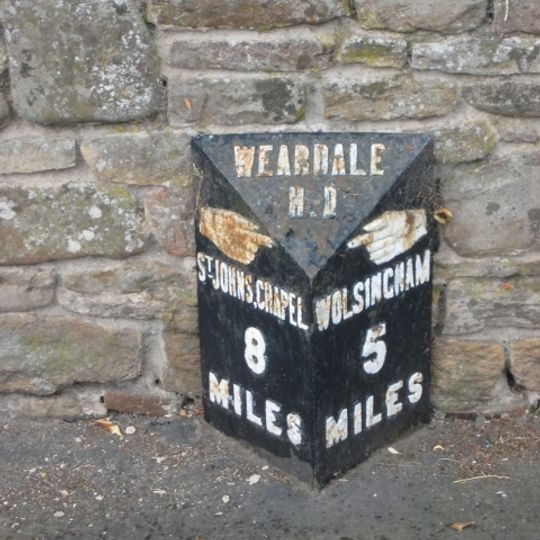 Milepost About 15 Metres East Of Junction To Road To Bondisle Way