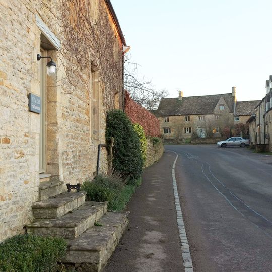Bobble Farmhouse And Attached Ourbuildings And Barn At Rear
