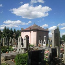 Kaple východně od Mýta na hřbitově