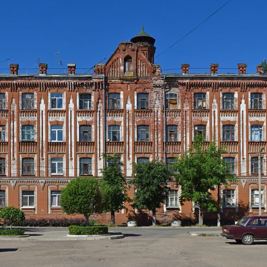 Dvor Proletarki street 118