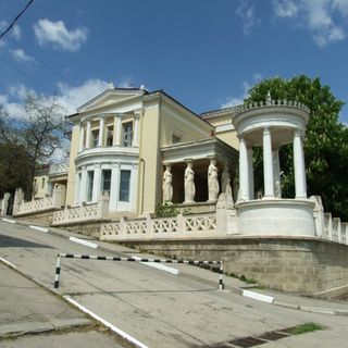 Villa Milos, Feodosia
