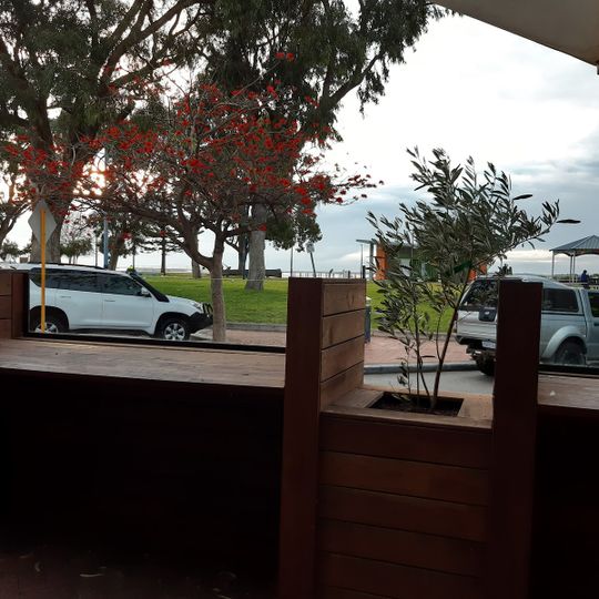 Lavoro Italiano Restaurant