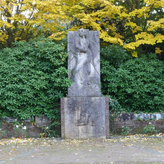 Statue of Sacred Heart of Jesus Christ
