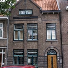 Woonhuis in Expressionistische stijl