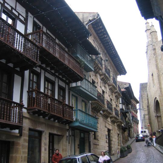 Casa Nagusia 10