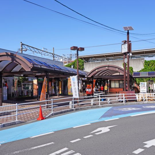 Hozumi Station