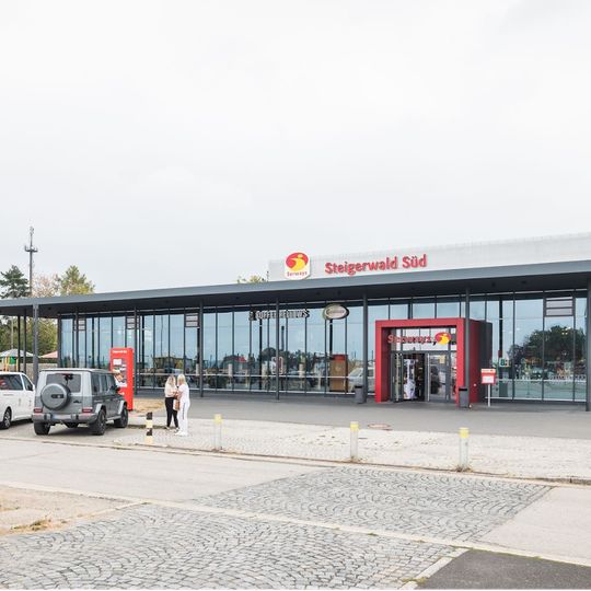 Serways Raststätte Steigerwald Süd