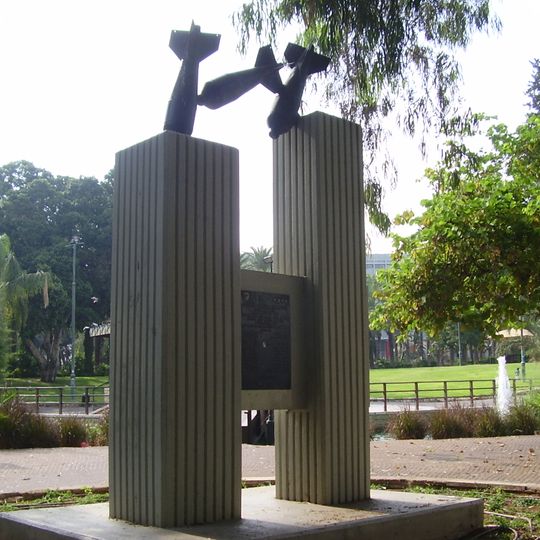 Memorial to the victims of the Egyptian bombing on Rishon leZion
