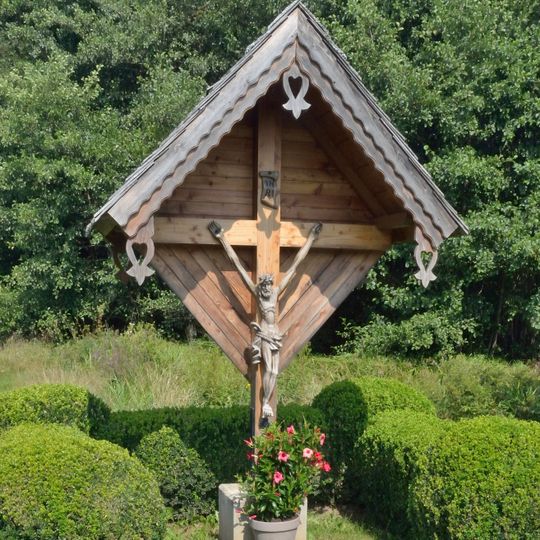 Wegkreuz in der Nähe des Gehöfts Lienze