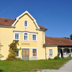 Aufnahmsgebäude Lokalbahnhof Sankt Florian