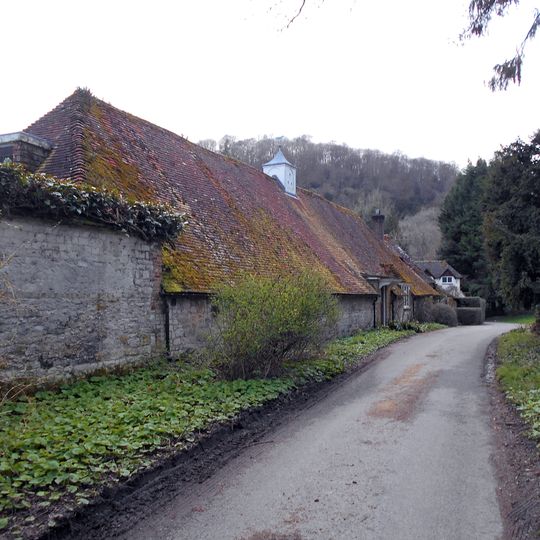 Coachhouse To Old Ashford Manor