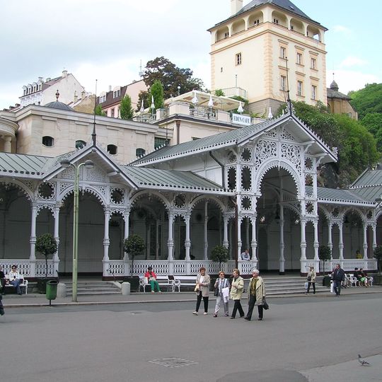 Schlossbrunnenkolonnaden