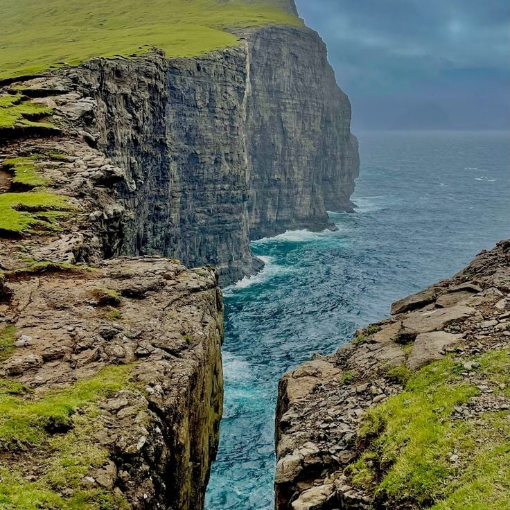 Falaises de Trælanipa