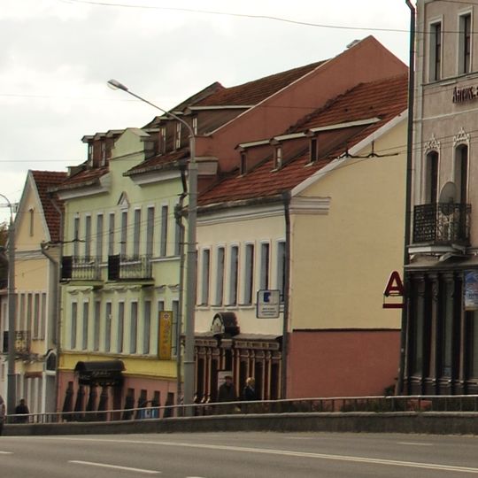 Дом па вуліцы Максіма Багдановіча, 9