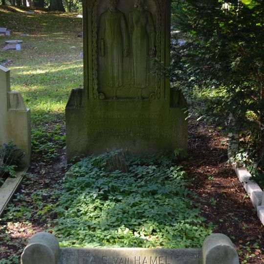 Westerveld: grafmonument Anton Gerard van Hamel