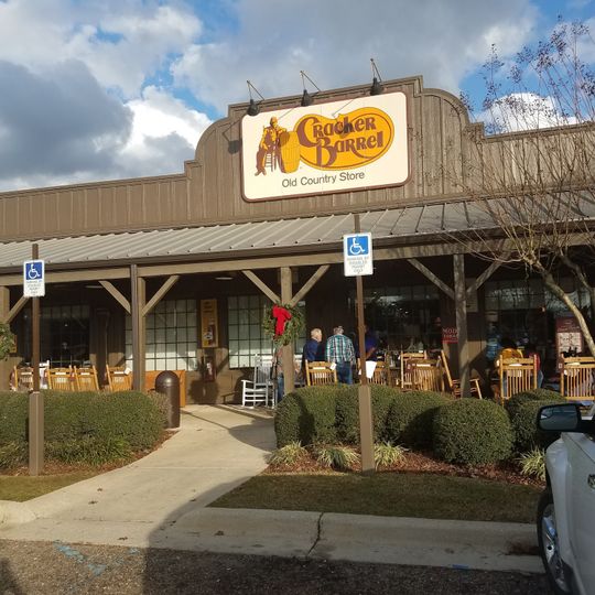 Cracker Barrel Old Country Store
