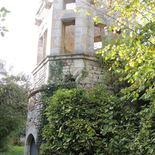 Vieille tour de Lorrez-le-Bocage