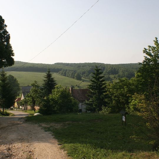 Borzavár