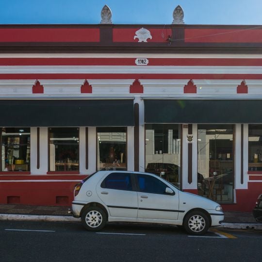 Building at Rua Floriano Peixoto, 288
