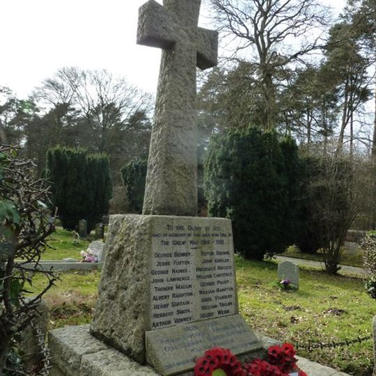 Headley War Memorial, Nr Basingstoke