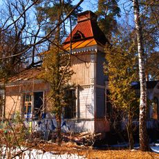 Former administrative building at 9 Fedora Maksymenka Street, Kyiv