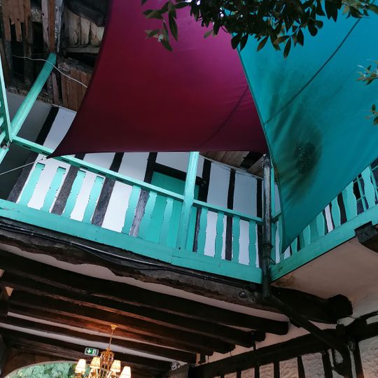 La Table de M