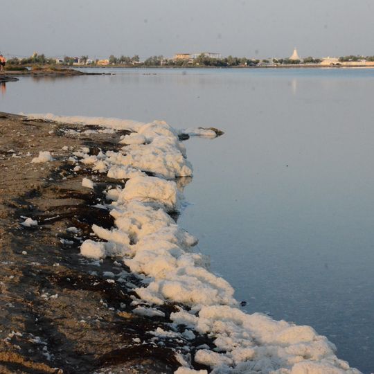 Lake Moynaki