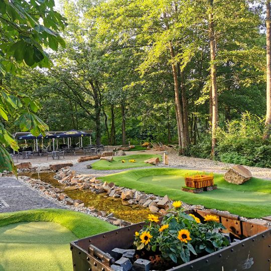 Adventure Golf Park